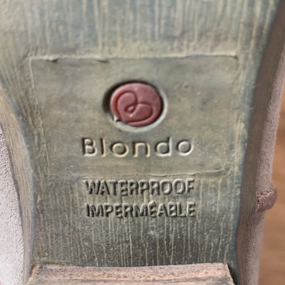 ☔️ Blondo | Villa WATERPROOF gray suede booties. - Picture 7 of 7